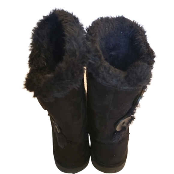SO Black Faux Suede Faux Fur Lined Winter Boots with Buttons - Picture 6 of 8